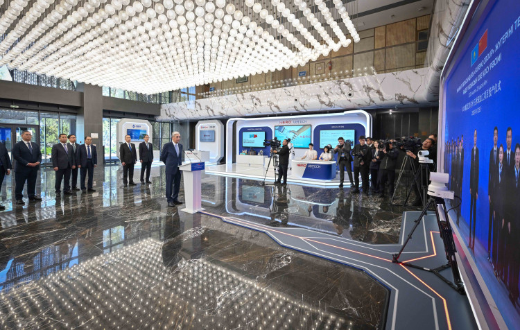 President Tokayev Takes Part in Launch Ceremony for Corn Deep-Processing Plant